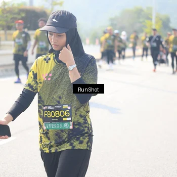 Runner Photo 6936636