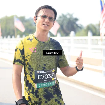 Runner Photo 6936639