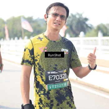 Runner Photo 6936642