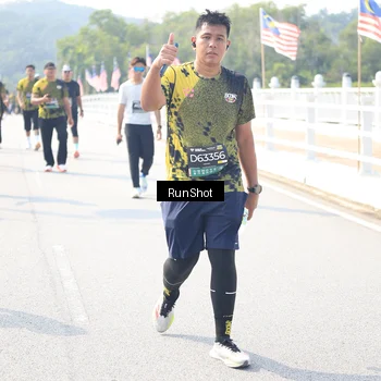 Runner Photo 6936649