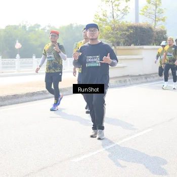 Runner Photo 6936663
