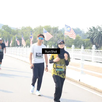 Runner Photo 6936672