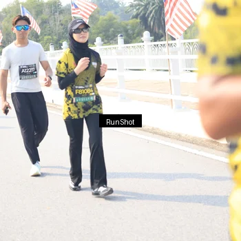 Runner Photo 6936673