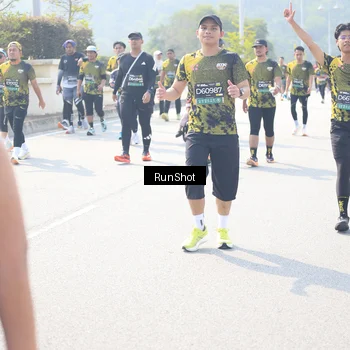 Runner Photo 6936678