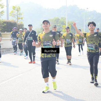 Runner Photo 6936679