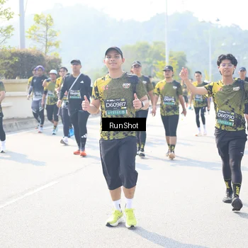 Runner Photo 6936681