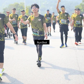 Runner Photo 6936687