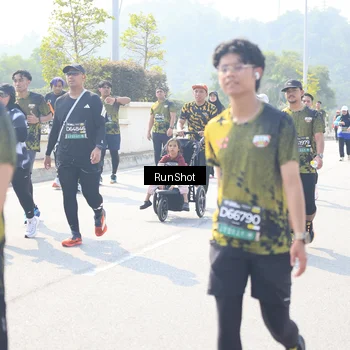 Runner Photo 6936700