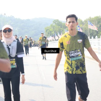 Runner Photo 6936724
