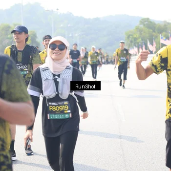Runner Photo 6936727
