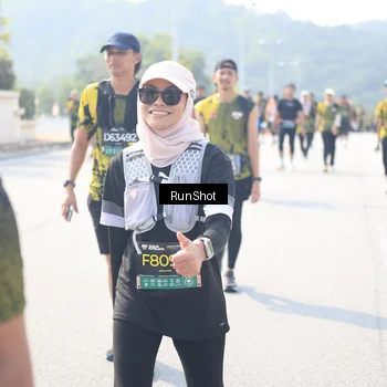Runner Photo 6936735