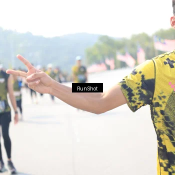 Runner Photo 6936737