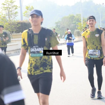 Runner Photo 6936740