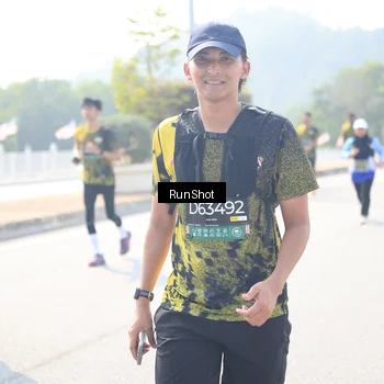 Runner Photo 6936747