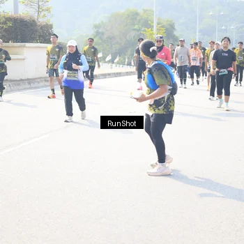 Runner Photo 6936761