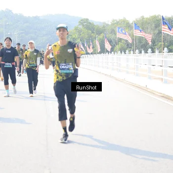 Runner Photo 6936766