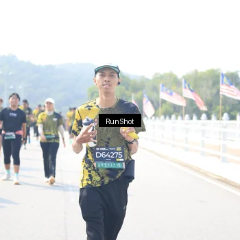 Runner Photo 6936773
