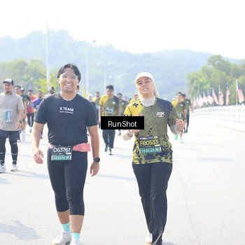 Runner Photo 6936802
