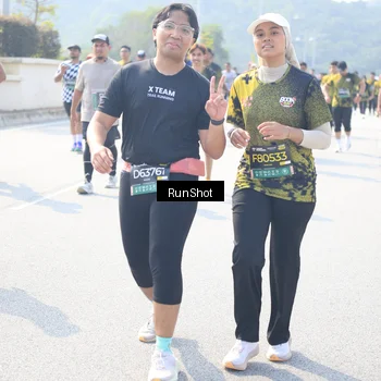Runner Photo 6936809