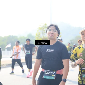 Runner Photo 6936816