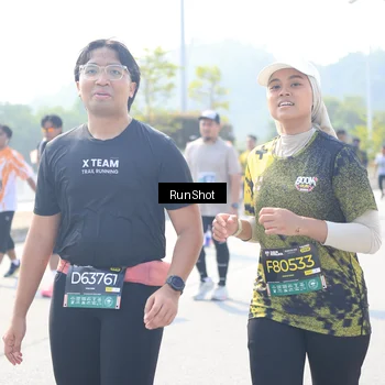 Runner Photo 6936819