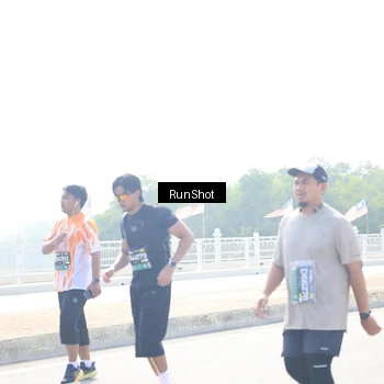 Runner Photo 6936842