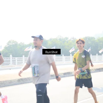 Runner Photo 6936843