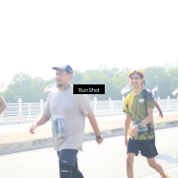 Runner Photo 6936845