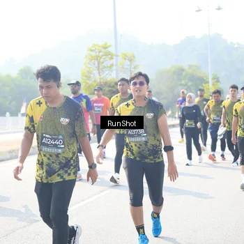 Runner Photo 6936862