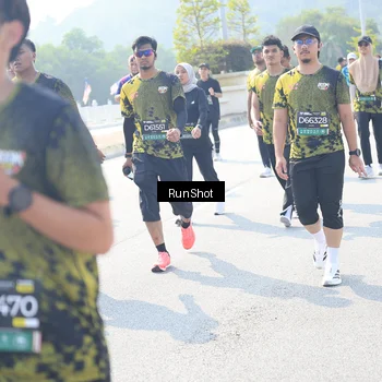 Runner Photo 6936866
