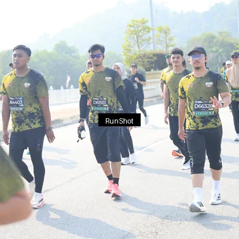 Runner Photo 6936870