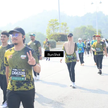Runner Photo 6936881