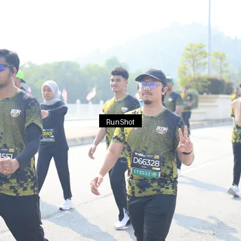 Runner Photo 6936882