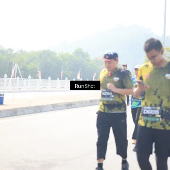 Runner Photo 6936909
