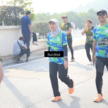 Runner Photo 6936930