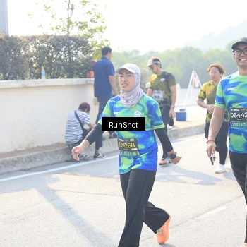 Runner Photo 6936934