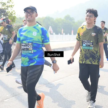 Runner Photo 6936941