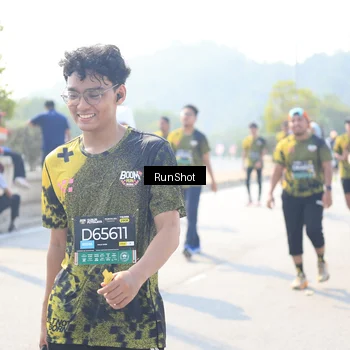 Runner Photo 6936945