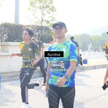 Runner Photo 6936955