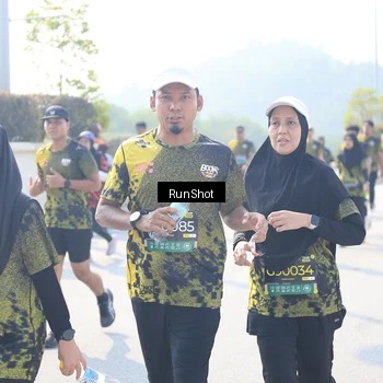 Runner Photo 6936974