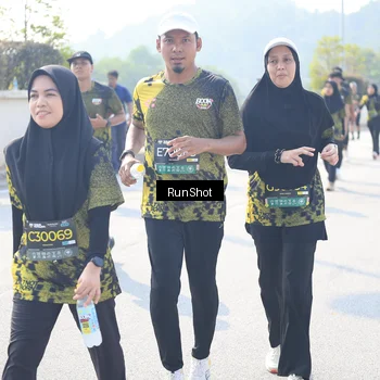 Runner Photo 6936975