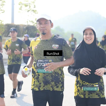 Runner Photo 6936978