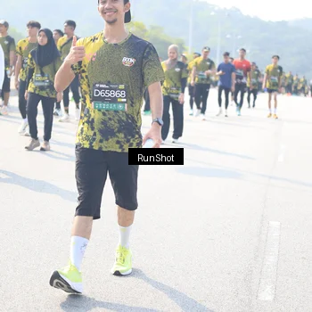 Runner Photo 6936992