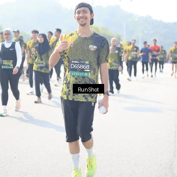 Runner Photo 6936993
