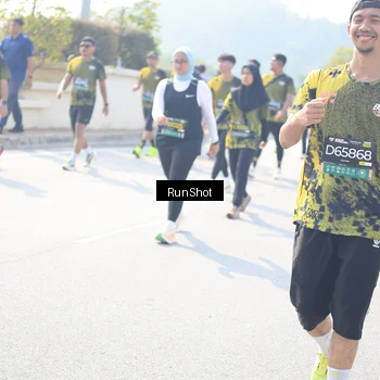 Runner Photo 6936997