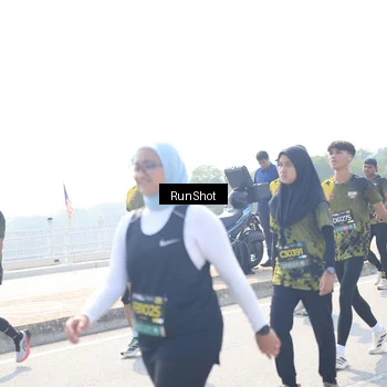 Runner Photo 6937014