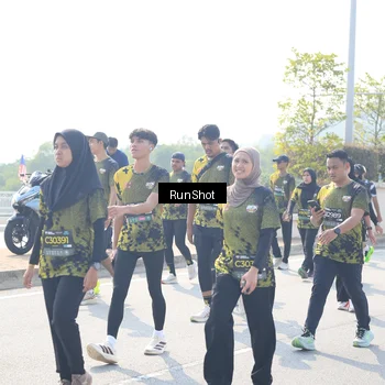 Runner Photo 6937022