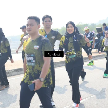 Runner Photo 6937037
