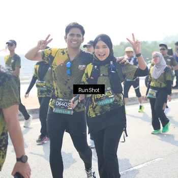 Runner Photo 6937038