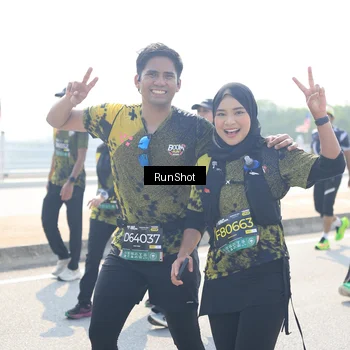 Runner Photo 6937046